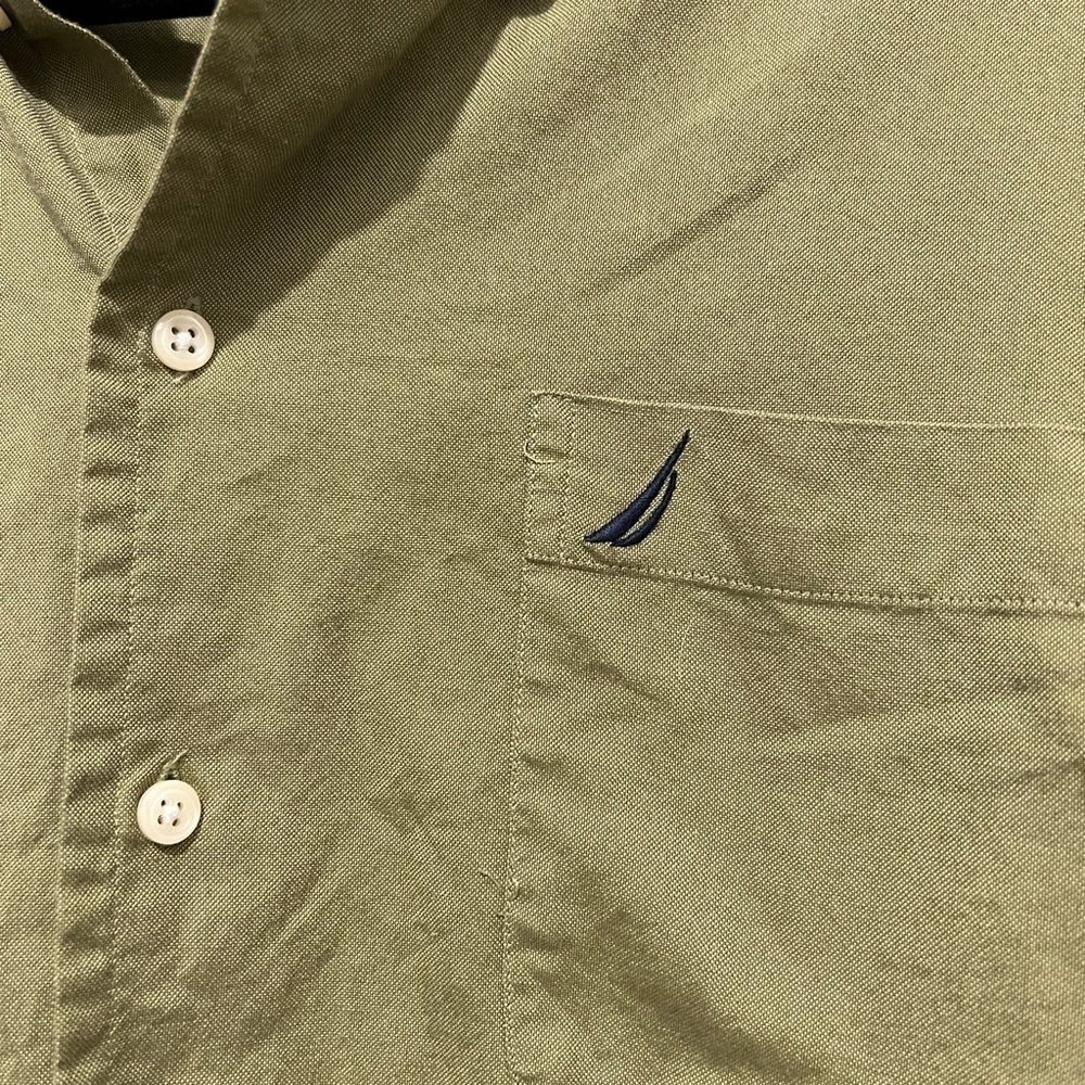 NAUTICA vintage Oxford size 17 34/35 olive green button up shirt - Picture 1 of 3